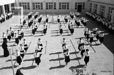 FONDO TEODORO NÜMBERG - ANIVERSARIO INSTITUTO MARIA AUXILIADORA